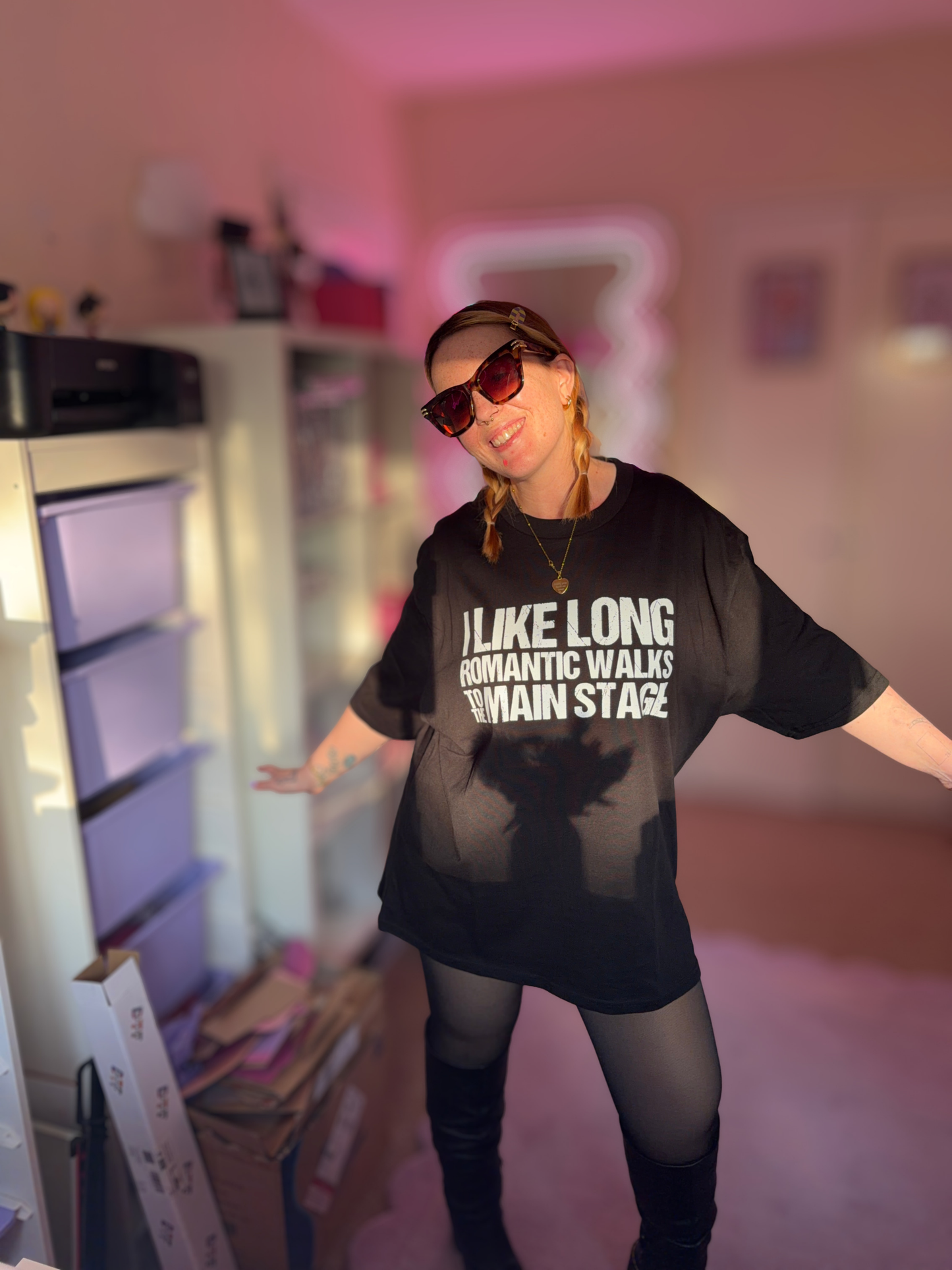 Long Romantic Walks To The Main Stage Oversized Boxy T-Shirt