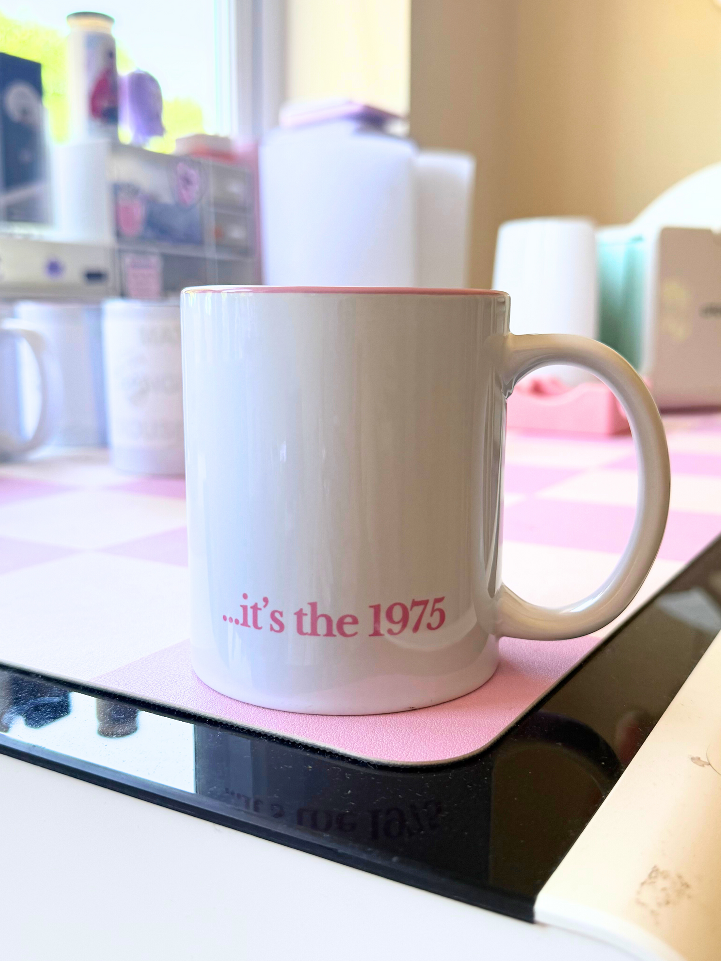 Hip Shaking Headline Making Ceramic Mug (B Grade)