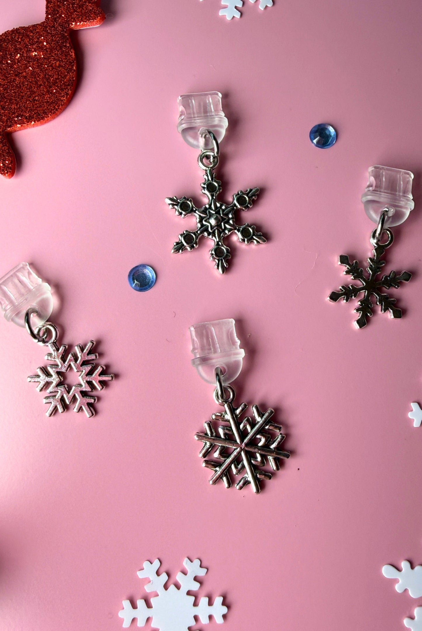 Winter Nights e-Reader Dust Plug Charm