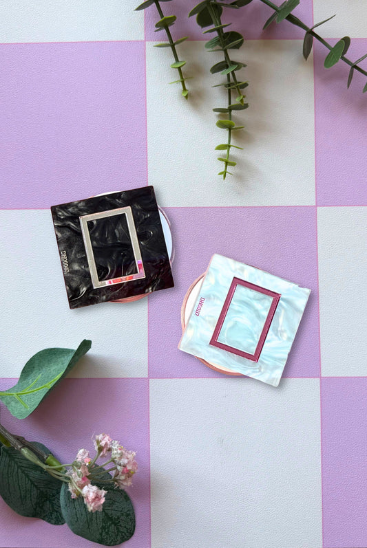 '75 Box Magnetic e-Reader & Phone Grip