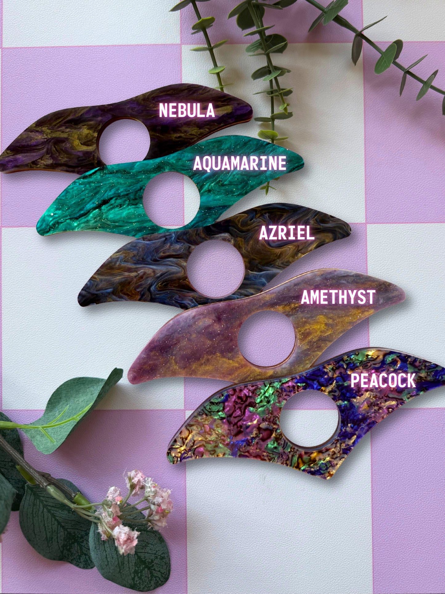 The Page Holder - Azriel (B Grade)