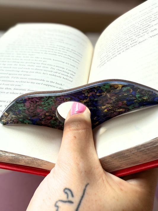 The Page Holder