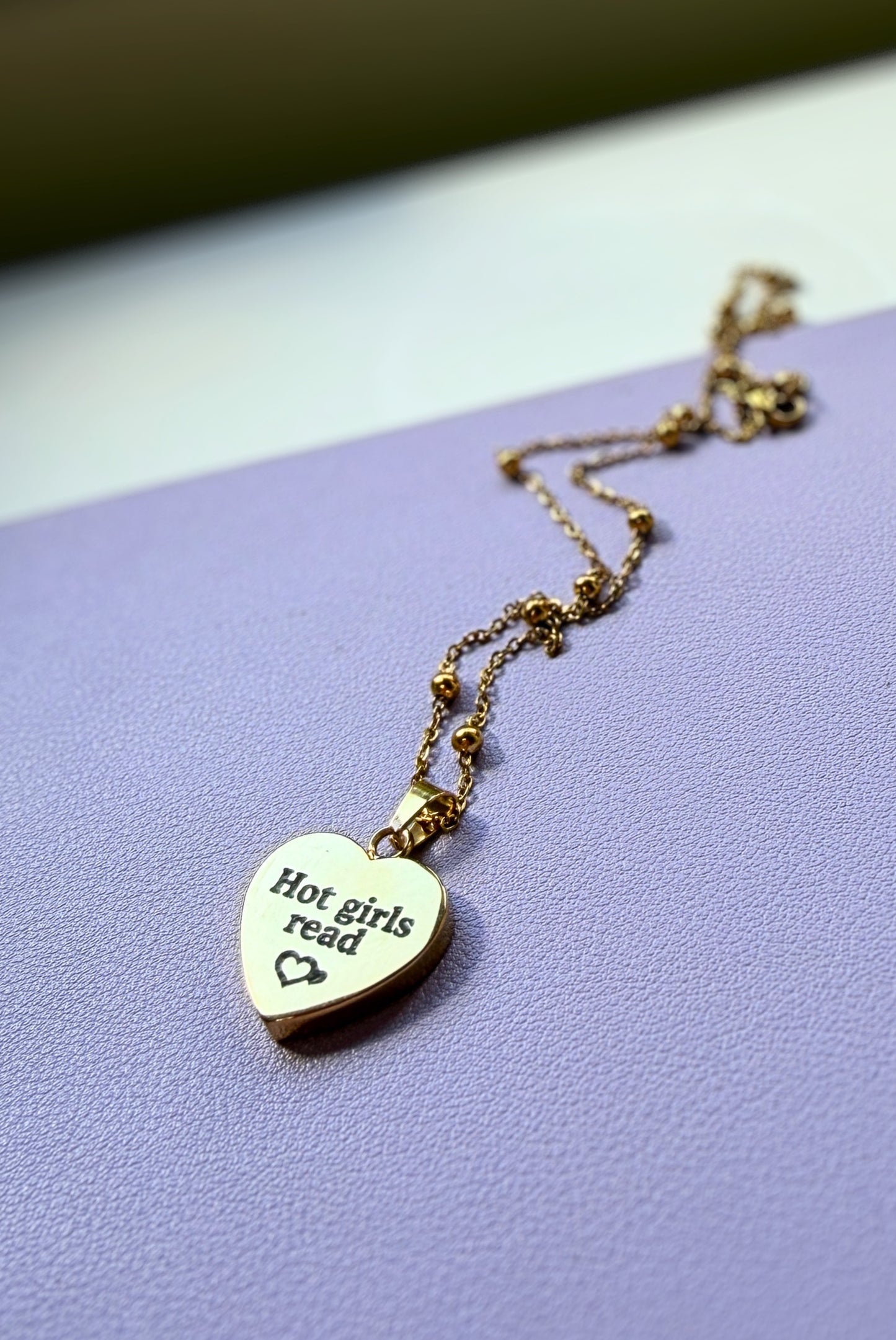Hot Girls Read Necklace