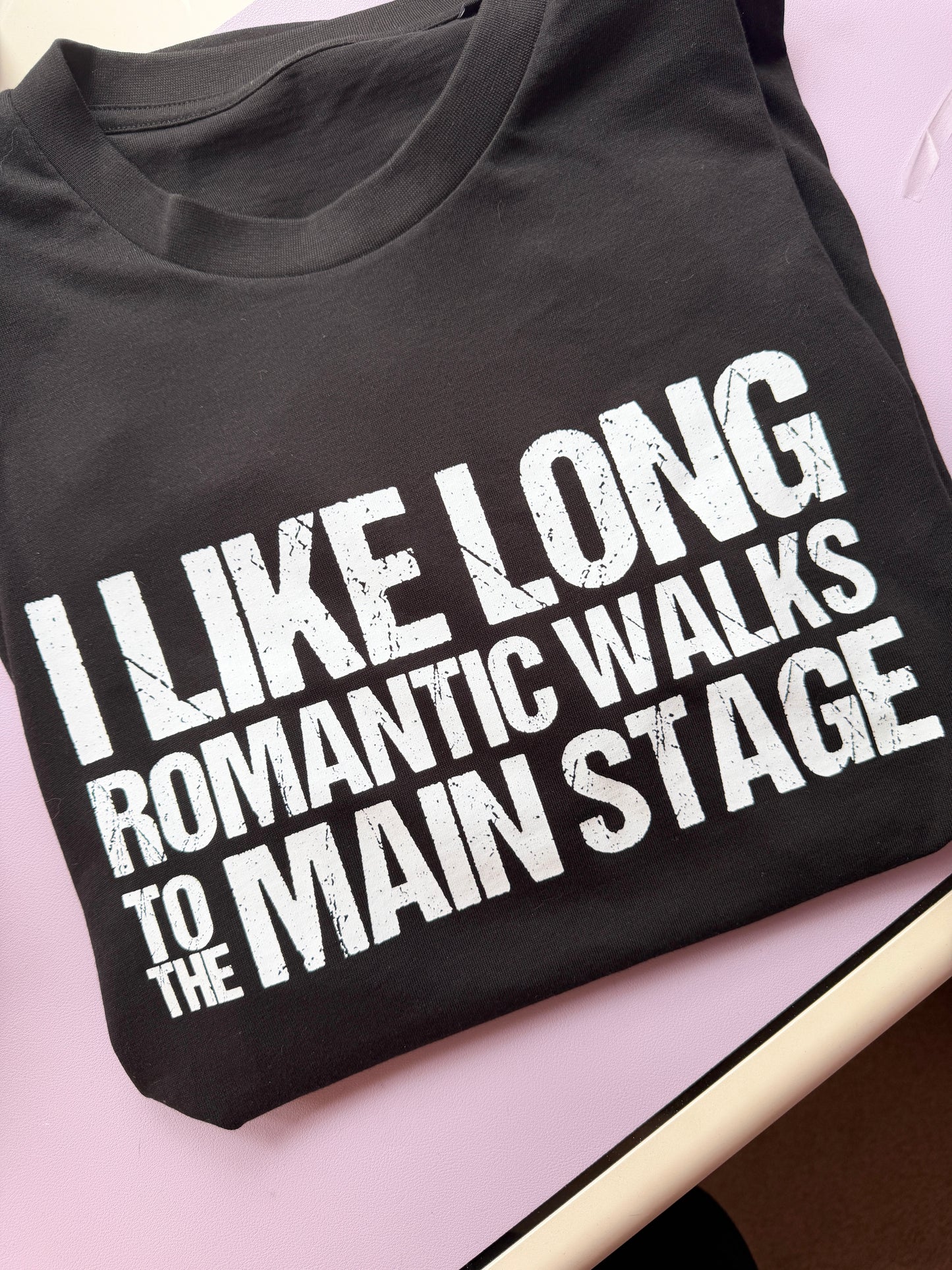 Long Romantic Walks To The Main Stage Oversized Boxy T-Shirt - Size L