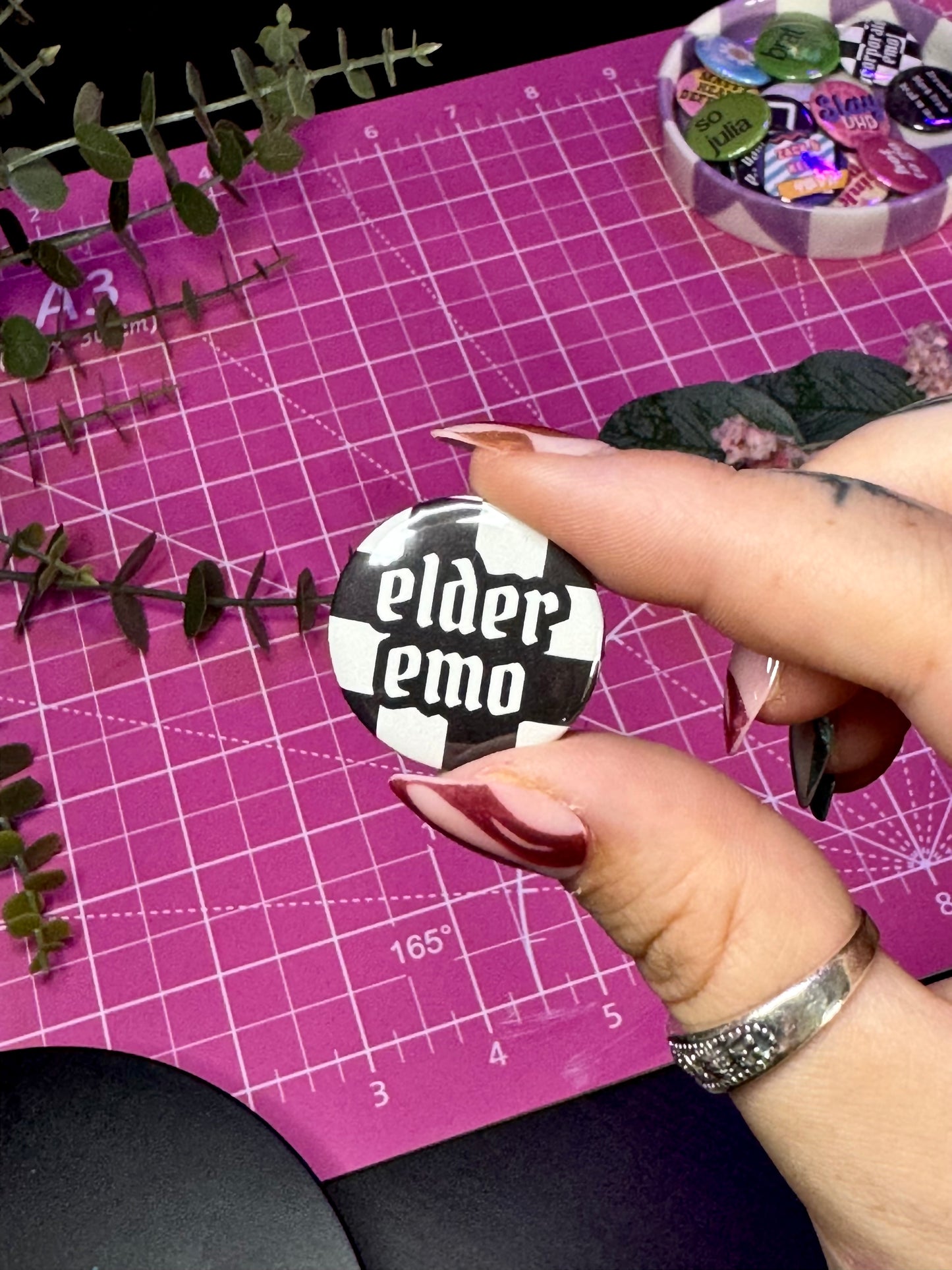 Elder Emo Badge