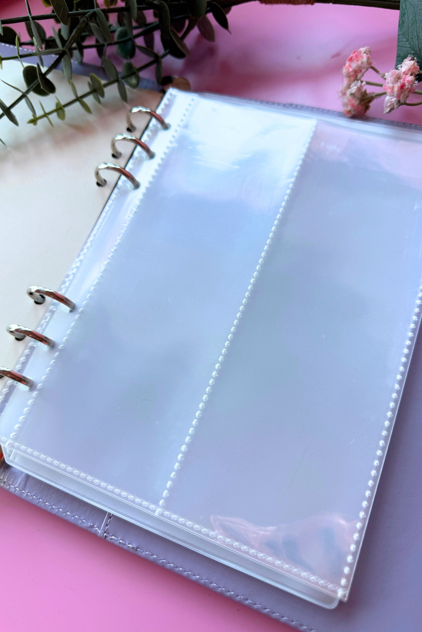 The Collector’s Tome – Binder for Bookish & Kindle Accessories